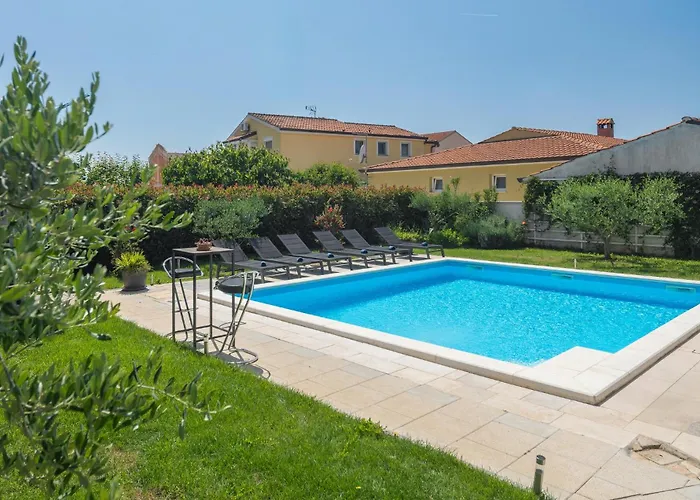 Gorgeous In With Wifi *