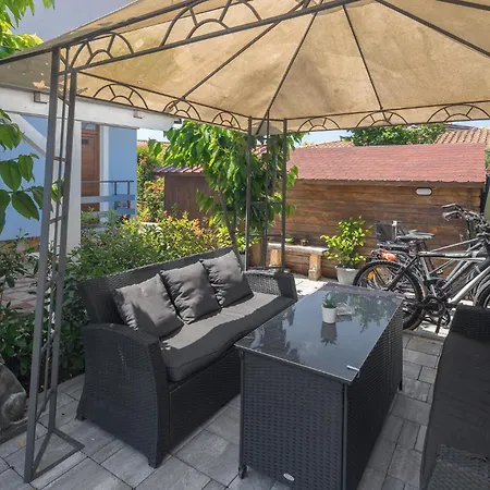 Amazing Apartment In Porec *