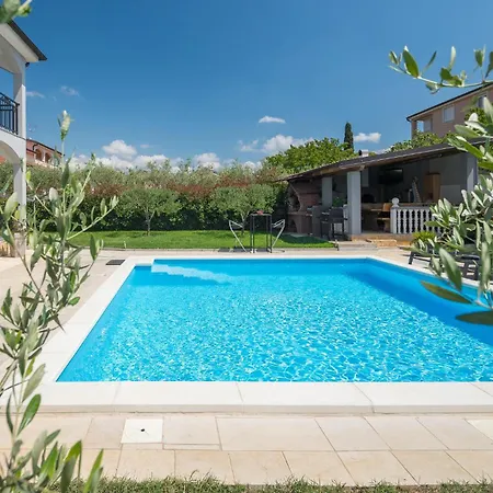 Gorgeous In With Wifi Apartman Poreč