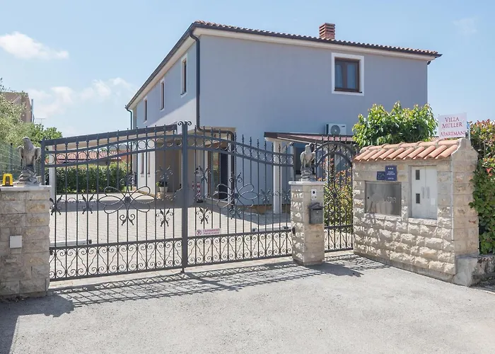 Apartman Gorgeous In With Wifi Poreč